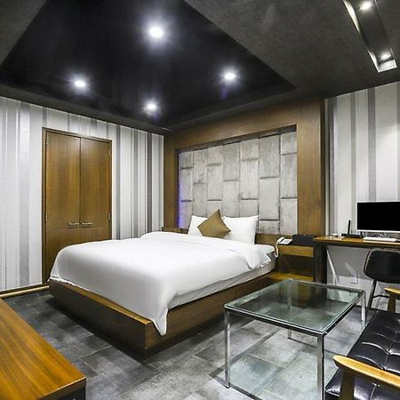 โรงแรมทีเจ โซล ภายนอก รูปภาพ